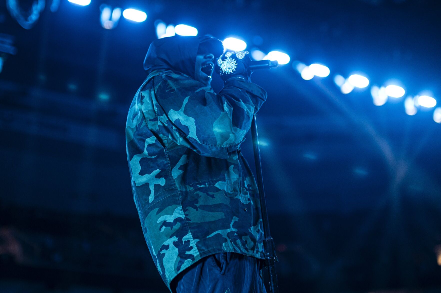 Linkin Park performs live at the Enterprise Cente